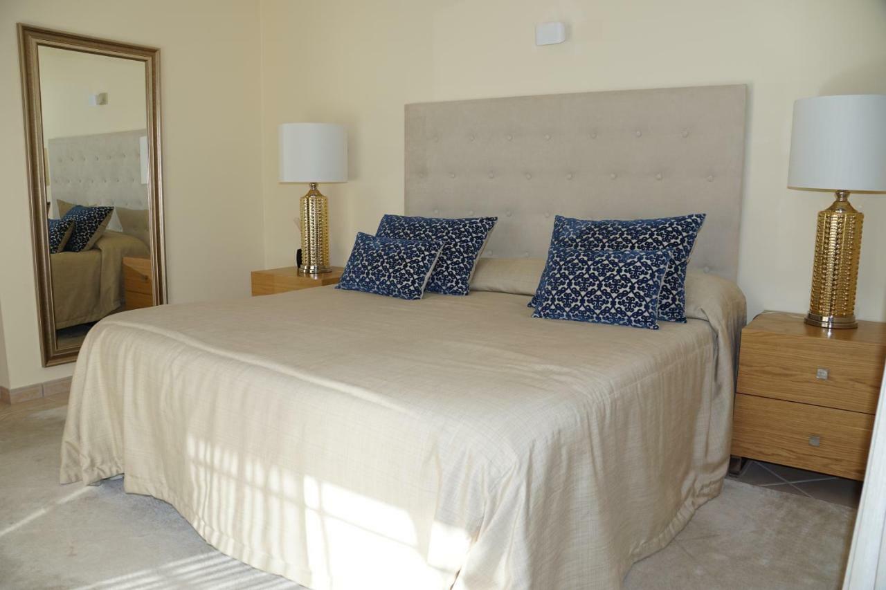 Charming Exceptional Golf In Algarve Villa
